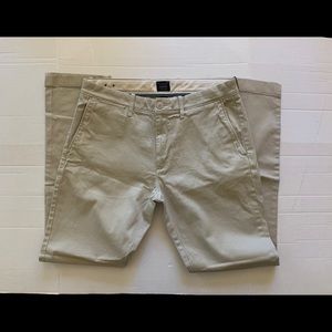 Men’s J Crew khaki pants slim fit 31 x 30